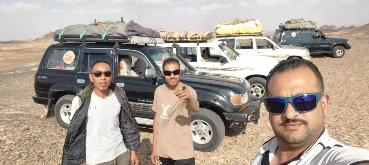 Egypt desert tour with local guides